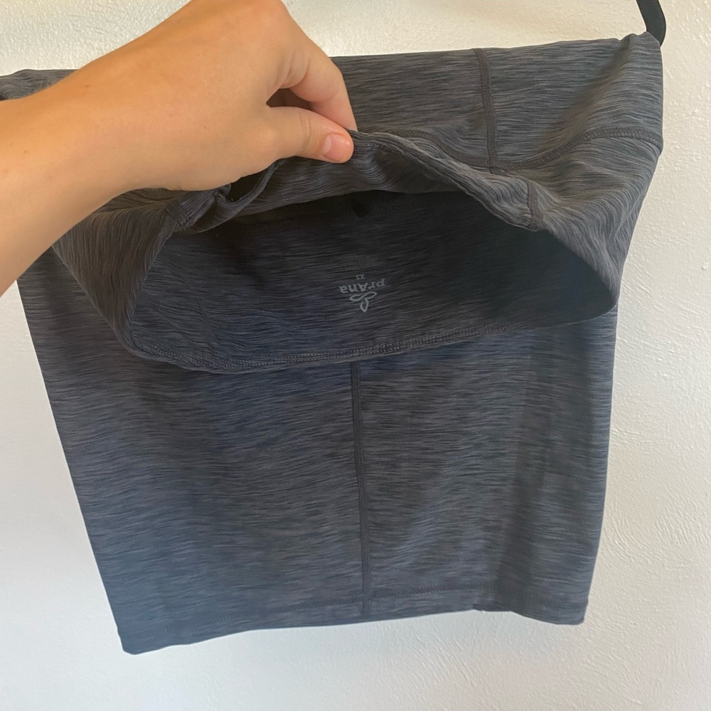 Prana sport skirt, xs, heathered charcoal